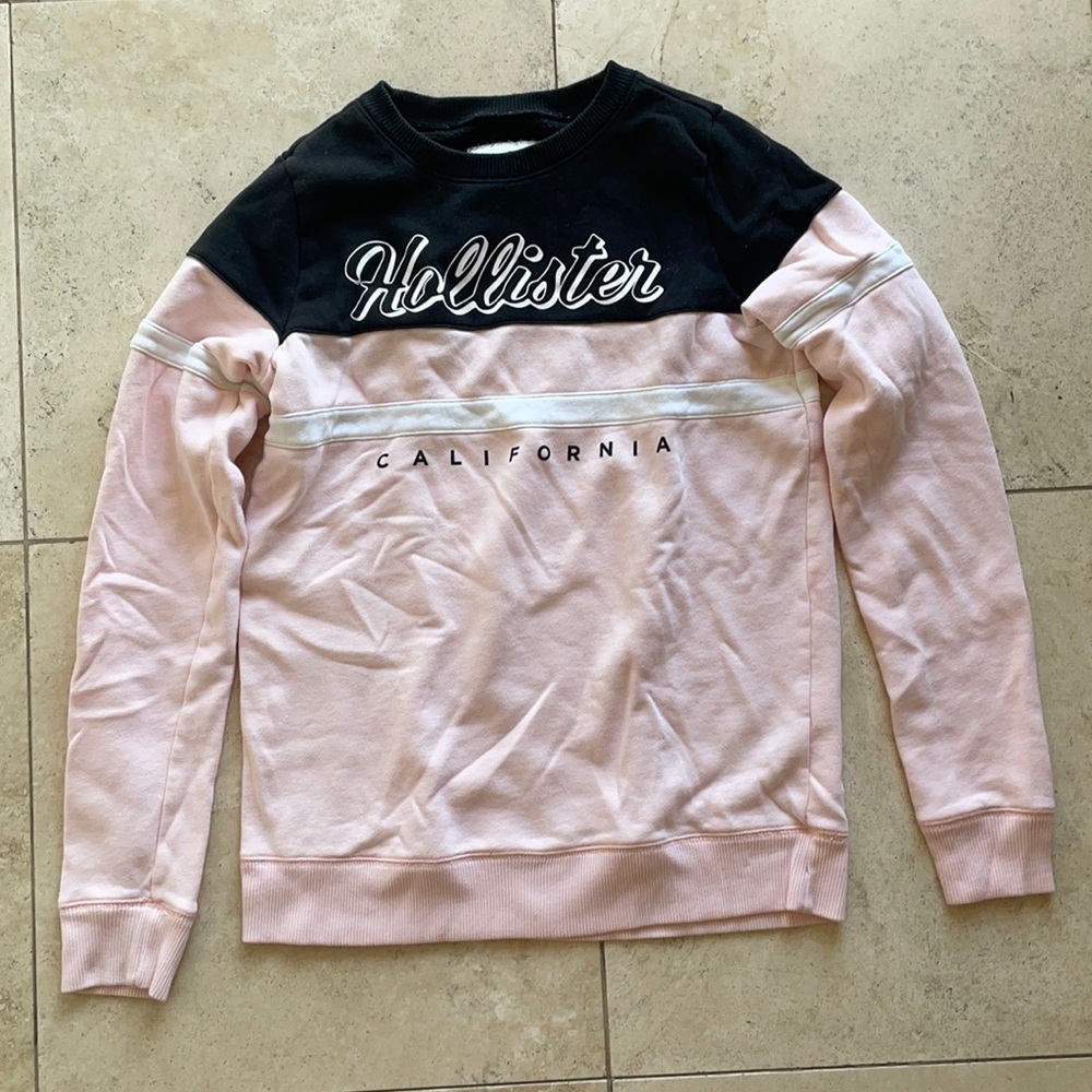 Hollister XS designed black and pink sweatshirt